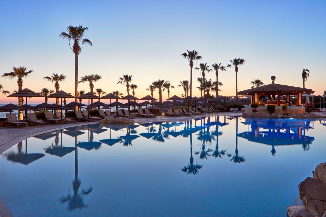 Atlantica Golden Beach Hotel - Adults Only Pafos Zewnętrze zdjęcie